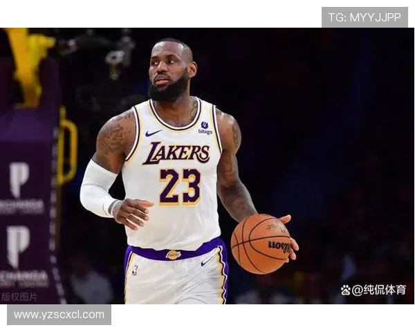 湖人激战太阳巅峰对决詹姆斯携队鏖战布克比拼攻防智慧 湖人激战太阳巅峰对决詹姆斯携队鏖战布克比拼攻防智慧