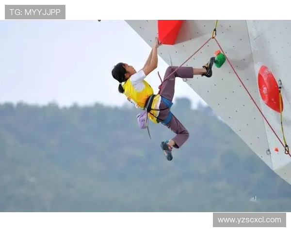 上海飞盘队在攀岩联赛中以68分稳居榜首展现强劲实力