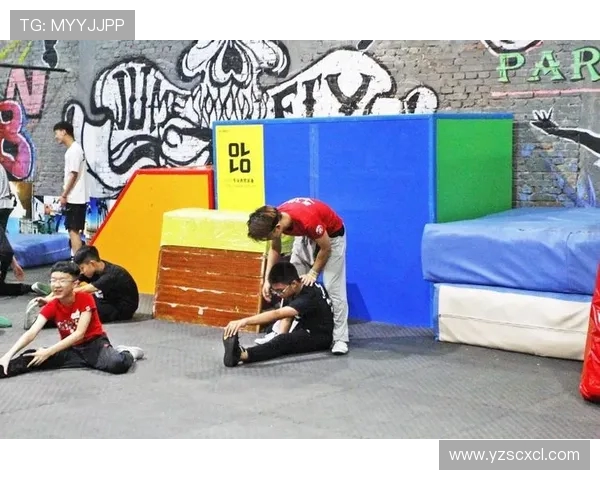 南京与重庆极限运动队赛后复盘意识碰撞与战术分析